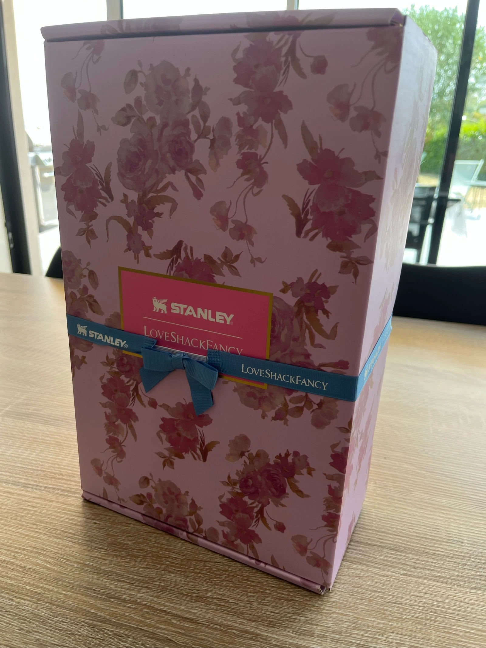 Stanley Insulated Water Bottle – photo 3